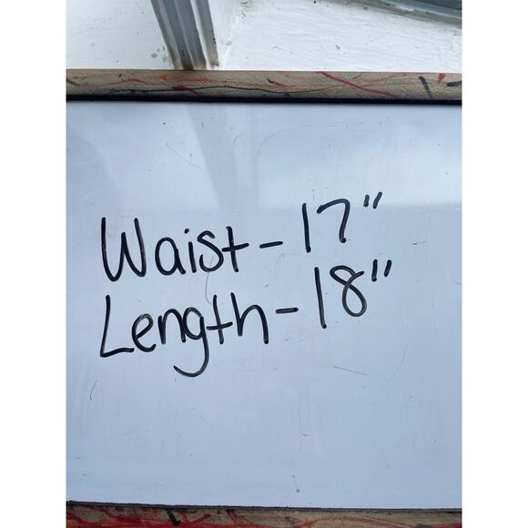 B1G2 FREE 🍁 Black Utility Cargo Mini Skirt Size 16 Petite Casual Minimalist - Picture 6 of 6